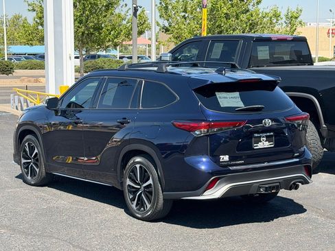 Used 2022 Toyota Highlander XSE FWD image 48