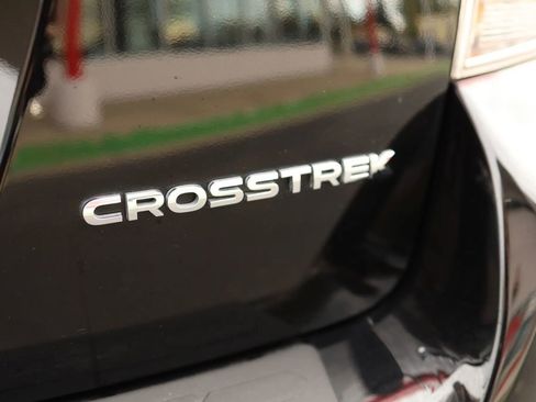 Used 2018 Subaru Crosstrek 2.0i Premium w/ Eyesight System image 39