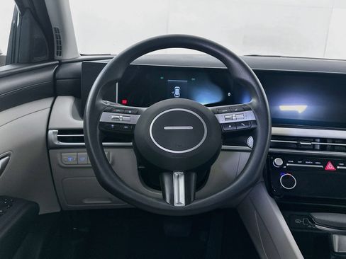 Used 2025 Hyundai Tucson SEL FWD image 18