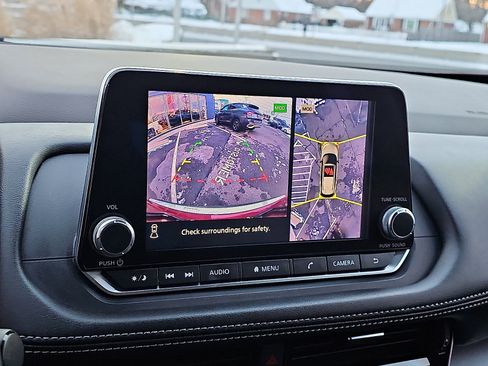 Certified 2021 Nissan Rogue SV image 18