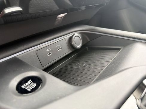 New 2026 Nissan Sentra SV w/ SV Convenience Package image 24