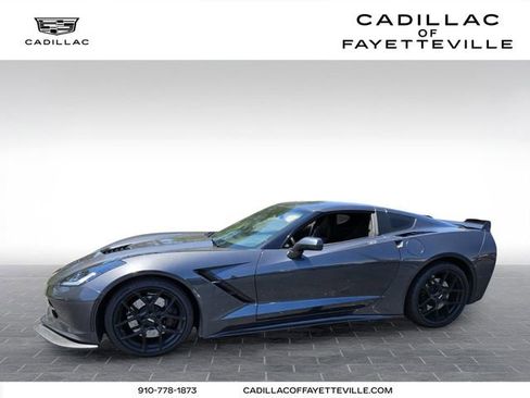 Used 2018 Chevrolet Corvette Stingray Coupe w/ Battery Protection Package RWD image 1