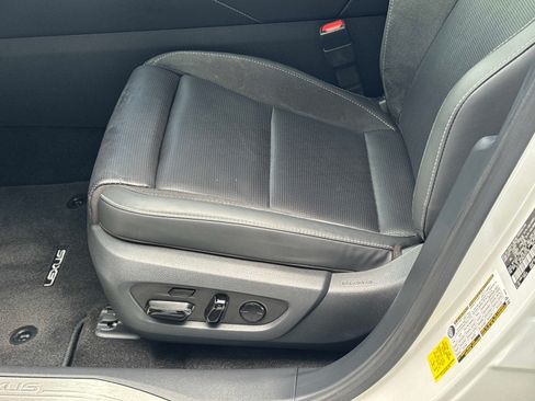 Certified 2024 Lexus RX 450h AWD w/ Convenience Package image 21
