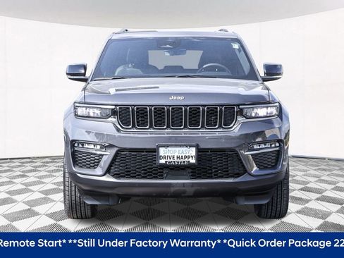 Used 2025 Jeep Grand Cherokee Limited image 10