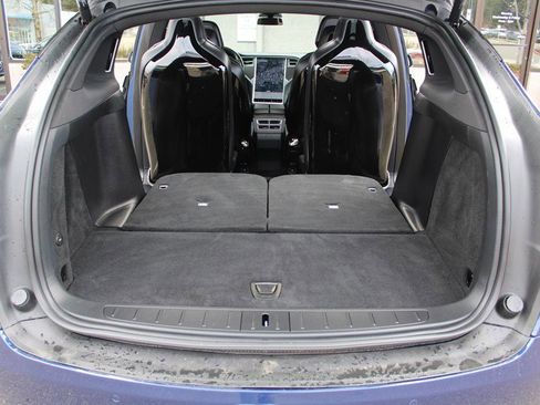 Used 2016 Tesla Model X 90D image 29