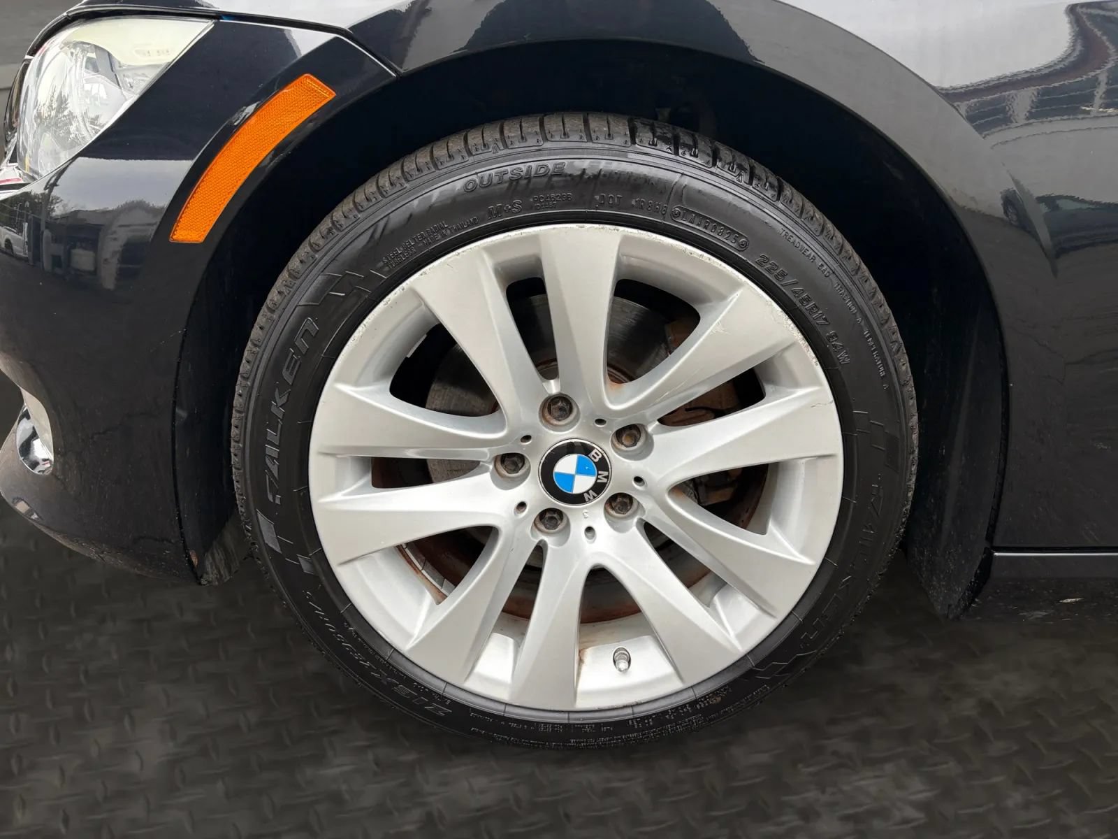 Used 2013 BMW 328i xDrive Coupe AWD/4WD image 33
