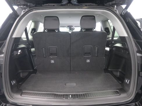 Used 2023 Jeep Grand Cherokee L Limited AWD/4WD image 25