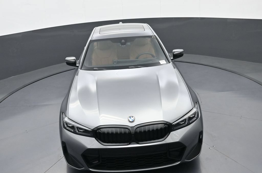 New 2026 BMW 330i xDrive Sedan w/ M Sport Package AWD/4WD image 31