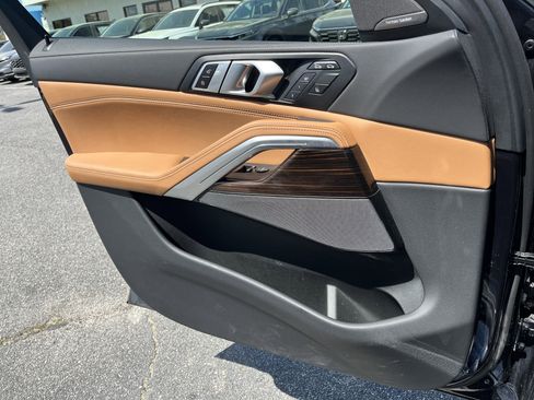 Used 2026 BMW X6 xDrive40i image 18