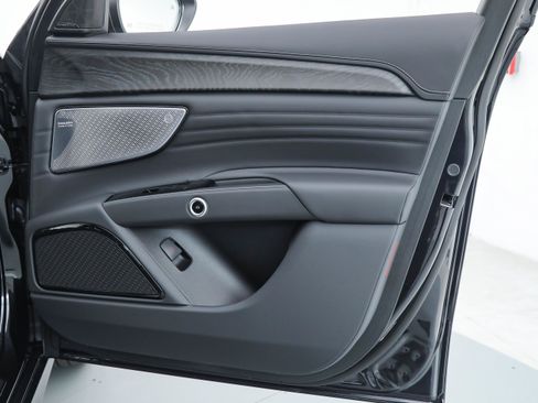 New 2025 Maserati Grecale Modena AWD/4WD image 9