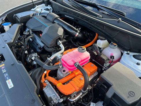 Certified 2024 Hyundai Tucson Limited image 30