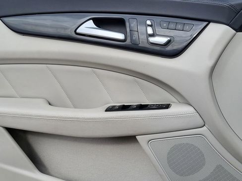 Used 2017 Mercedes-Benz CLS 550 4MATIC image 21