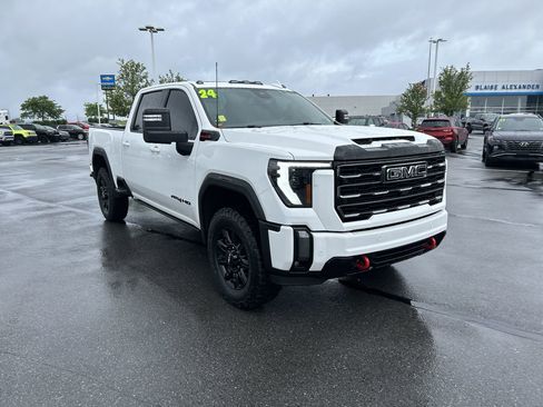 Used 2024 GMC Sierra 2500 AT4 w/ Max Trailering Package AWD/4WD image 1
