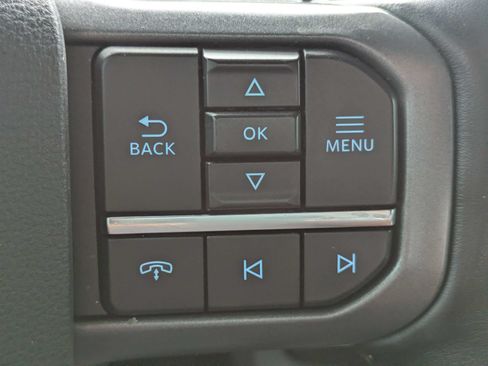 Used 2022 Ford F150 Lariat AWD/4WD image 14