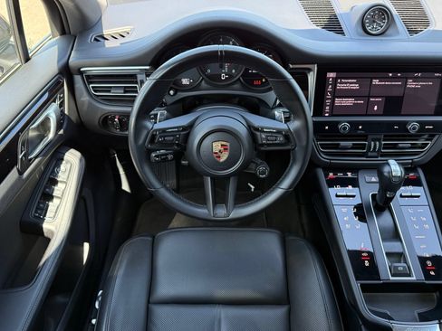 Certified 2023 Porsche Macan Turbo AWD/4WD image 16