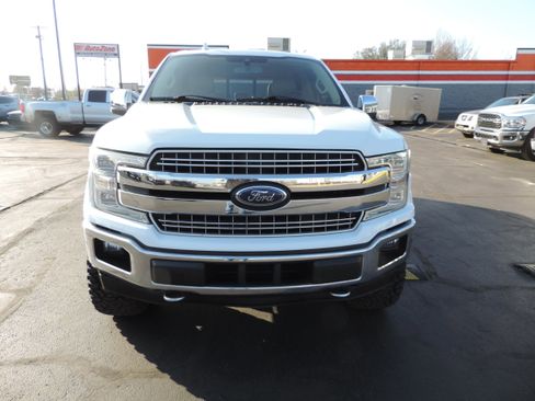 Used 2018 Ford F150 Lariat w/ Equipment Group 502A Luxury image 4