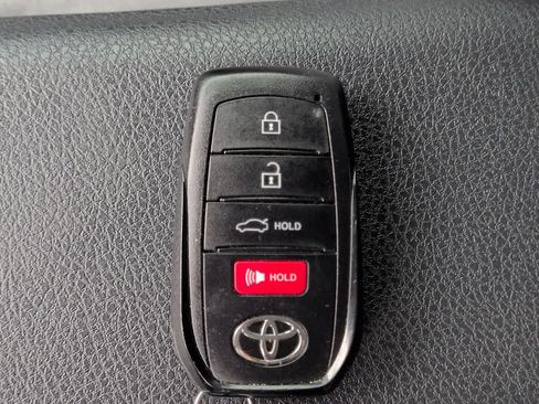 Used 2025 Toyota Camry LE FWD image 26