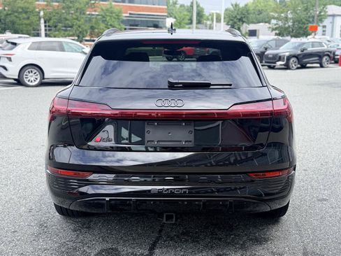 Certified 2024 Audi Q8 e-tron Prestige w/ Prestige Package AWD/4WD image 5