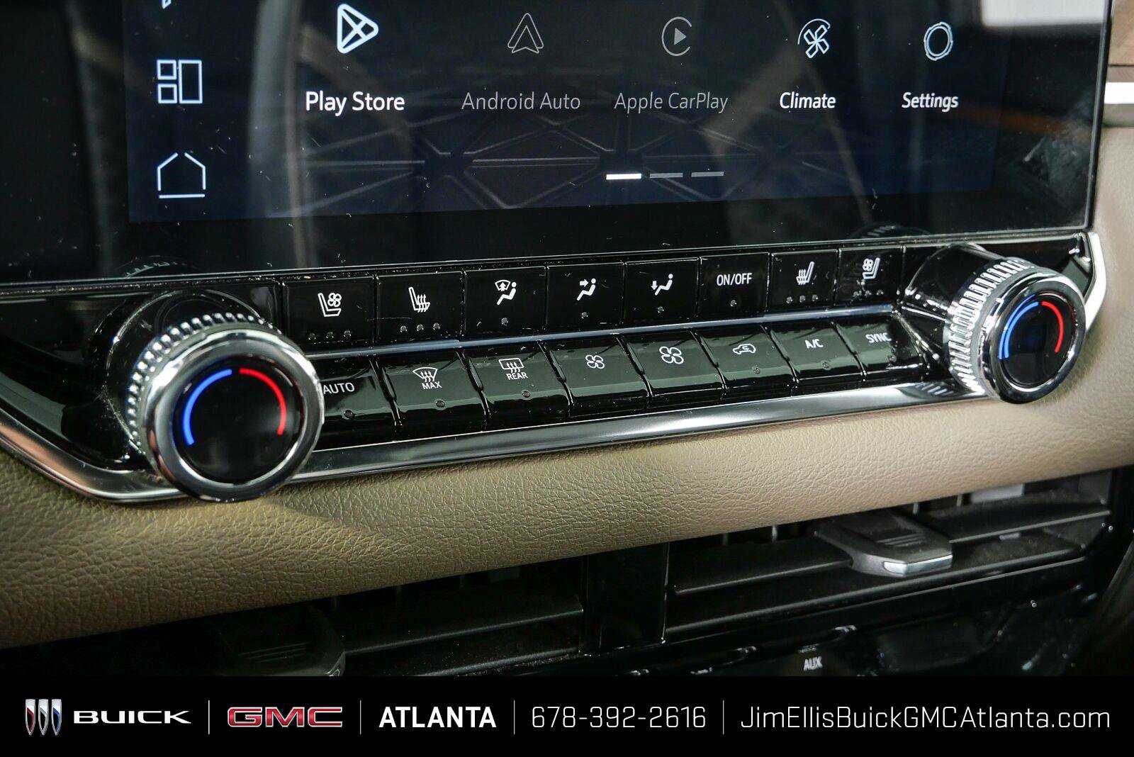 Used 2023 GMC Canyon Denali AWD/4WD image 18