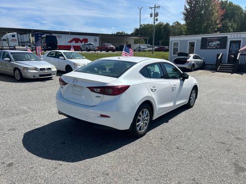 Used 2015 MAZDA MAZDA3 i Grand Touring image 5