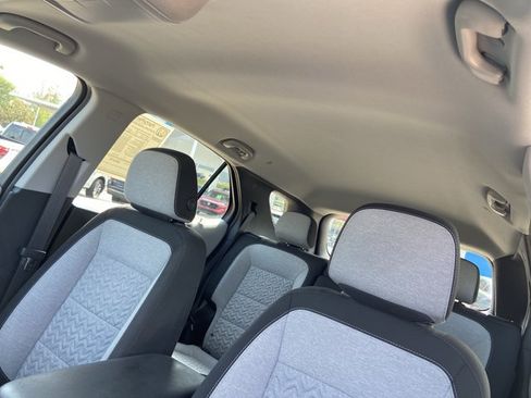 Used 2023 Chevrolet Equinox LS FWD image 29