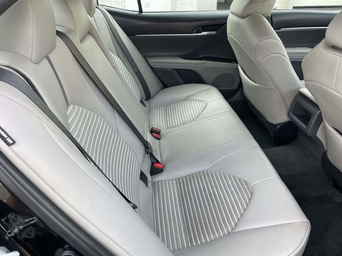 Used 2023 Toyota Camry SE image 43