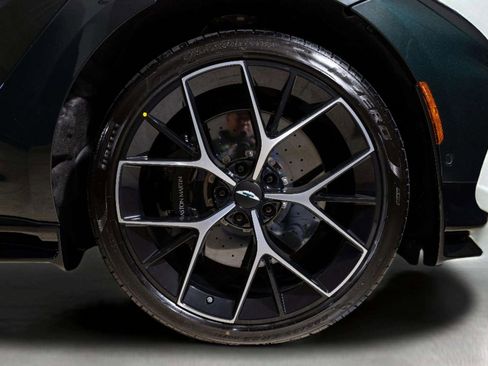 New 2026 Aston Martin DBX 707 image 51