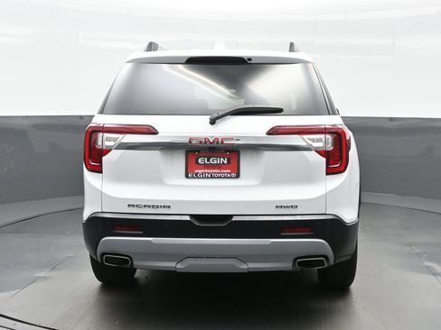 Used 2023 GMC Acadia SLT AWD/4WD image 5