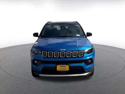 Used 2025 Jeep Compass Limited AWD/4WD image 4