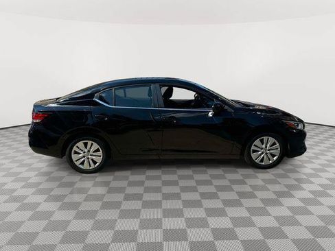Used 2021 Nissan Sentra S FWD image 2