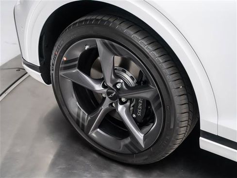 New 2026 Genesis GV70 2.5T Sport Prestige image 12