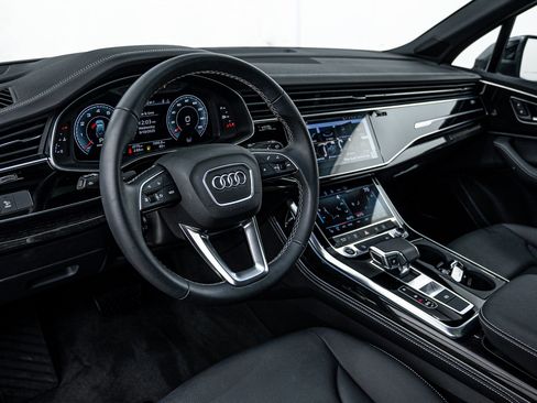 Certified 2025 Audi Q7 3.0T Premium Plus w/ Premium Plus Package image 9