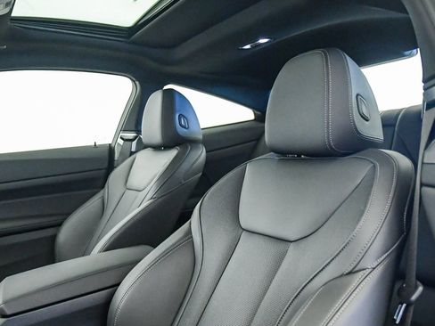 Used 2026 BMW 430i Coupe w/ M Sport Package RWD image 20