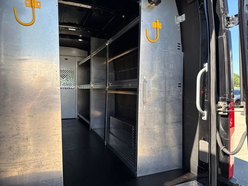Used 2022 Ford Transit 250 148 High Roof Extended w/ Load Area Protection Package RWD image 12