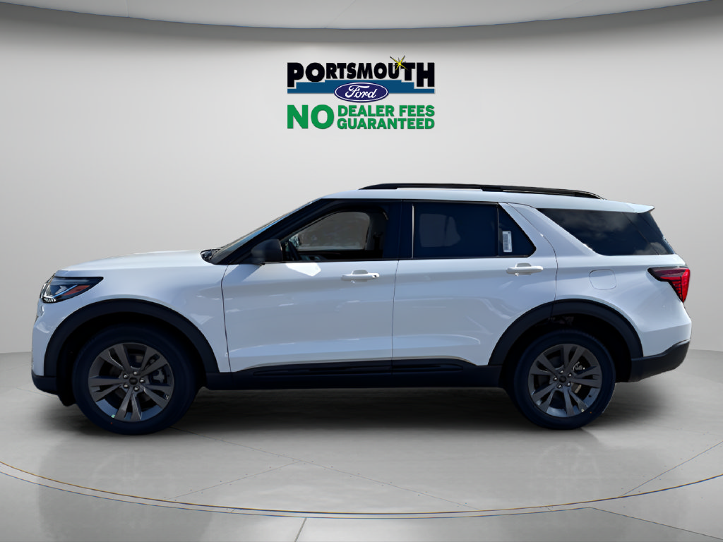 Used 2026 Ford Explorer Active w/ Active Comfort Package AWD/4WD image 2