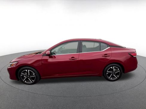 Used 2024 Nissan Sentra SV image 8