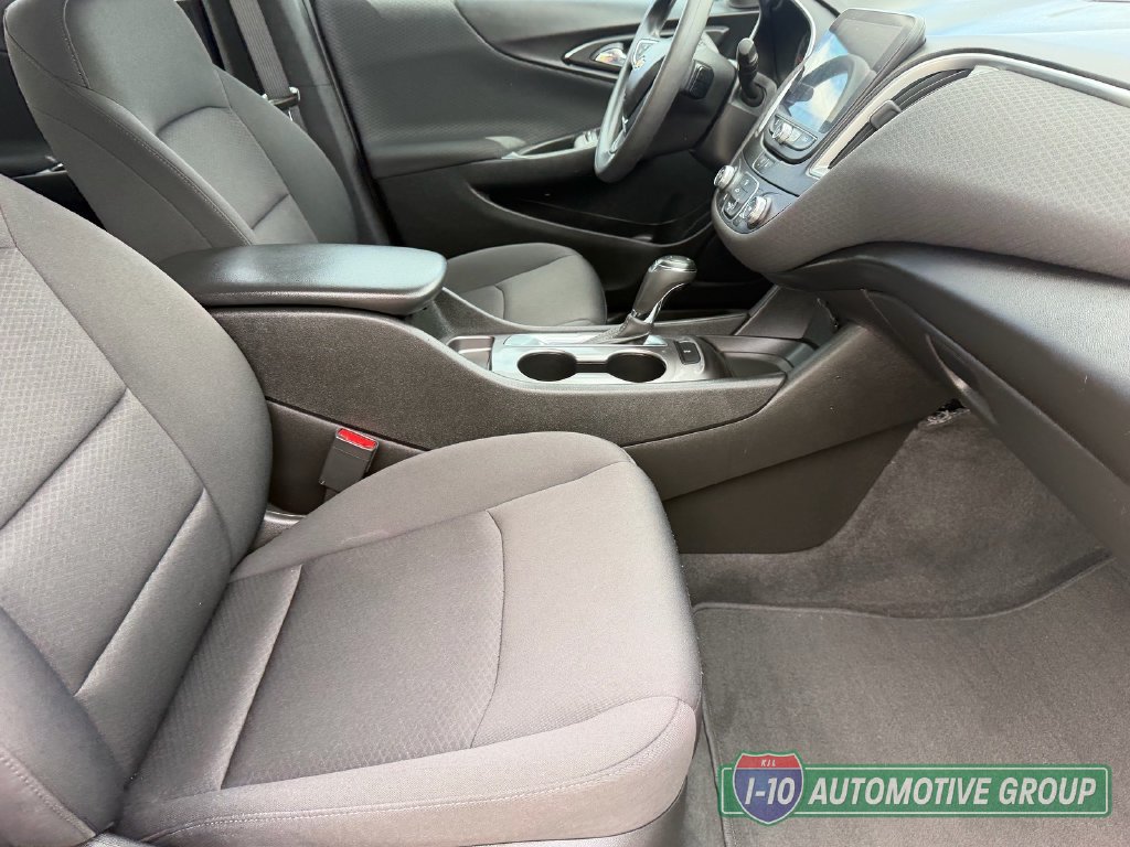 Used 2020 Chevrolet Malibu LS FWD image 14