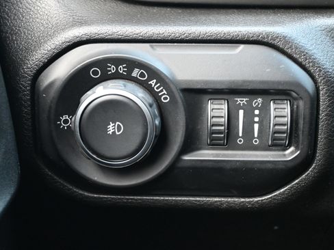 Used 2020 Jeep Wrangler Unlimited Sport S AWD/4WD image 26