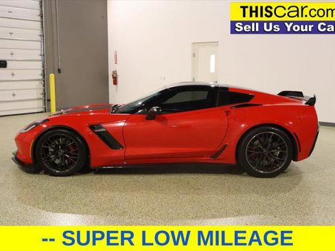 Used 2015 Chevrolet Corvette Z06 w/ 3LZ Preferred Equipment Group image 4