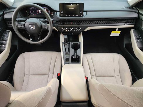 Used 2024 Honda Accord LX image 24
