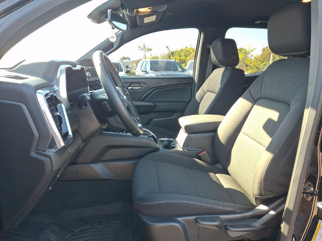 Used 2024 GMC Canyon Elevation w/ Convenience Package AWD/4WD image 2