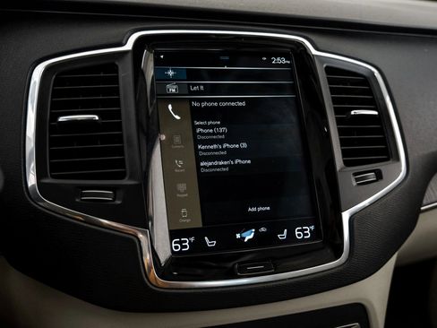 Used 2020 Volvo XC90 T5 Momentum image 32