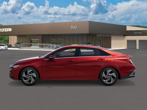 New 2026 Hyundai Elantra Limited image 3