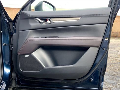 Used 2025 MAZDA CX-5 Signature image 22