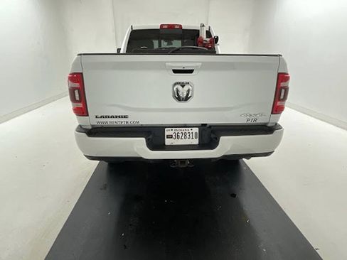 Used 2023 RAM 2500 Laramie AWD/4WD image 6