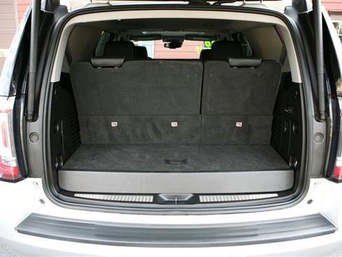 Used 2020 GMC Yukon SLT image 19