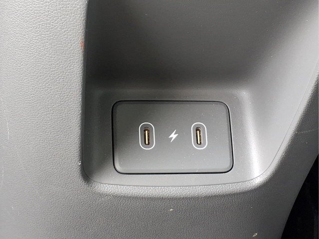 Used 2024 Hyundai Elantra SEL FWD image 13