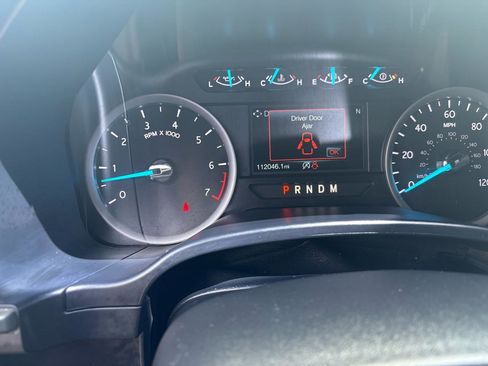 Used 2019 Ford Expedition XLT w/ Equipment Group 201A AWD/4WD image 15