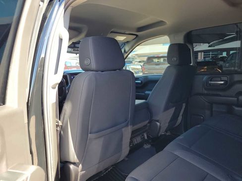 Used 2024 Chevrolet Silverado 1500 Custom image 12