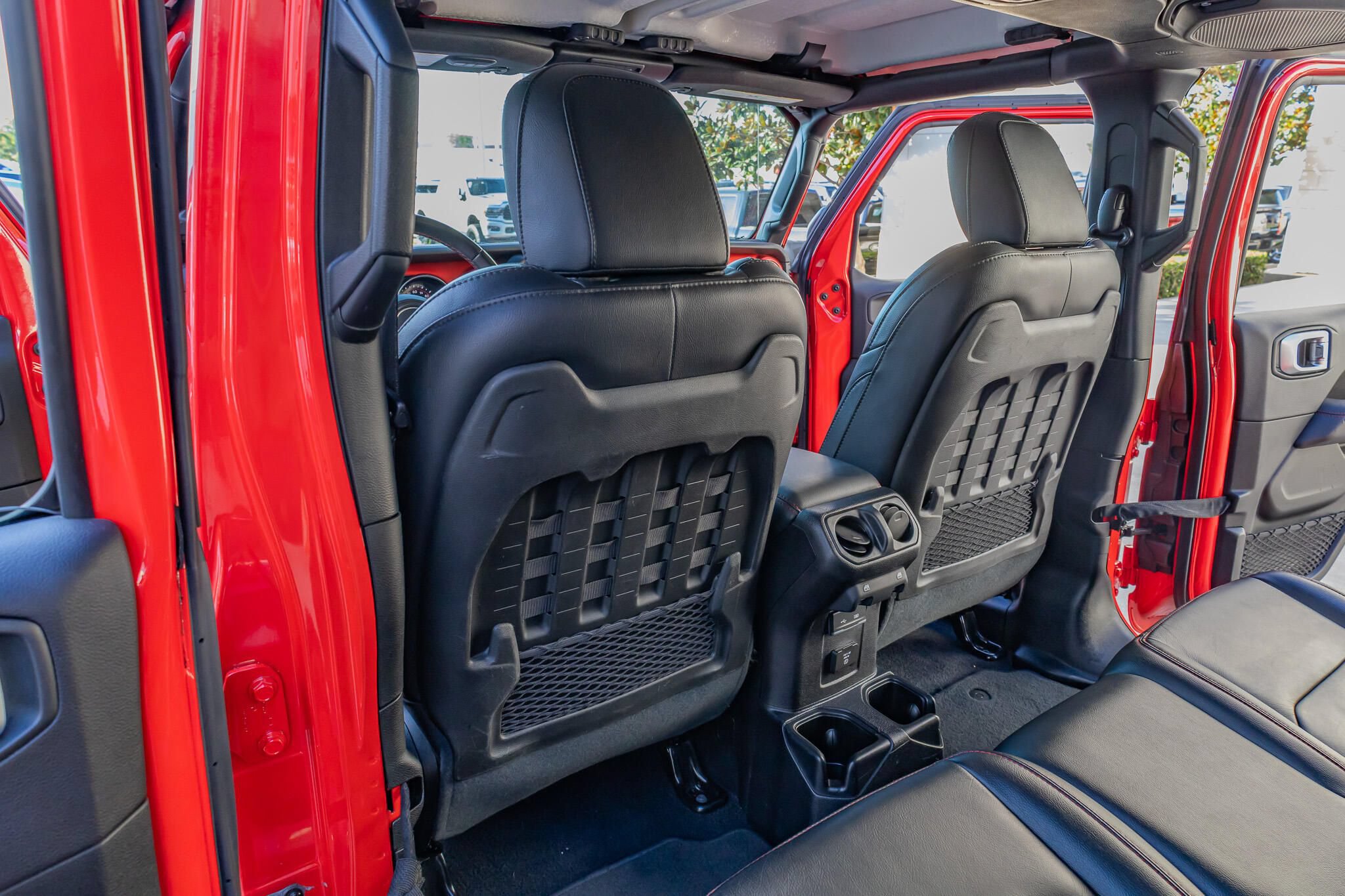 Used 2020 Jeep Gladiator Rubicon AWD/4WD image 34